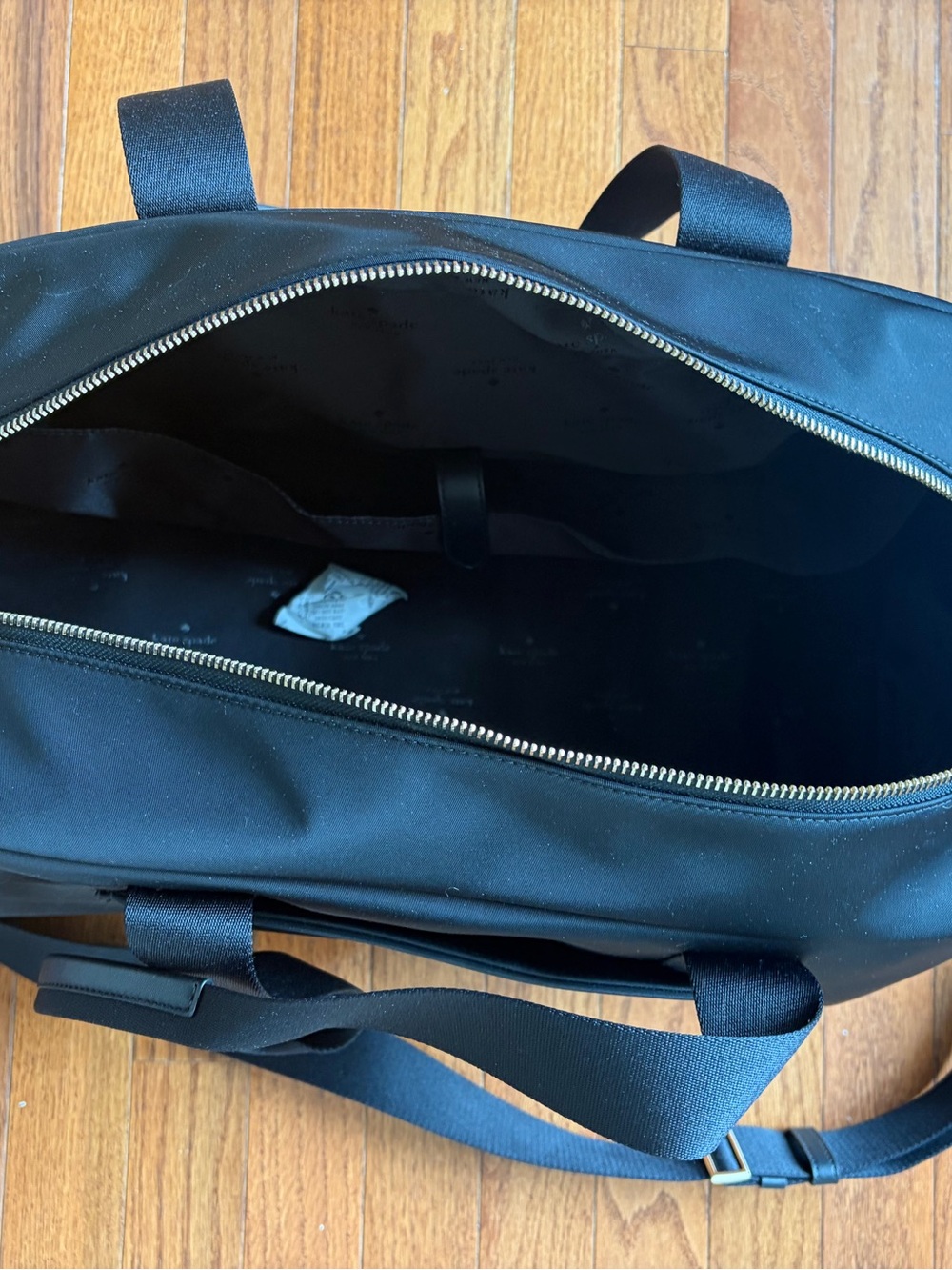 ♠️♠️NWOT Kate Spade Black Travel Bag♠️♠️ - Picture 6 of 8